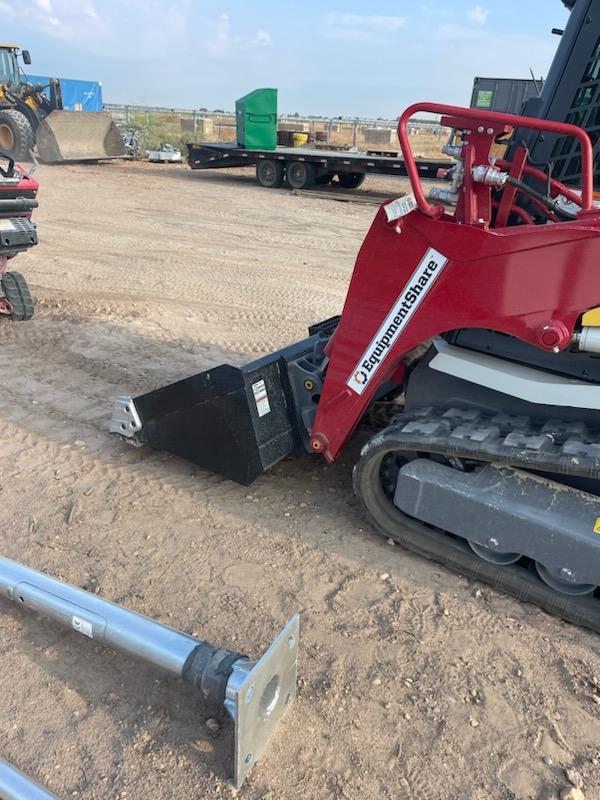 2023 TAKEUCHI TL6CR