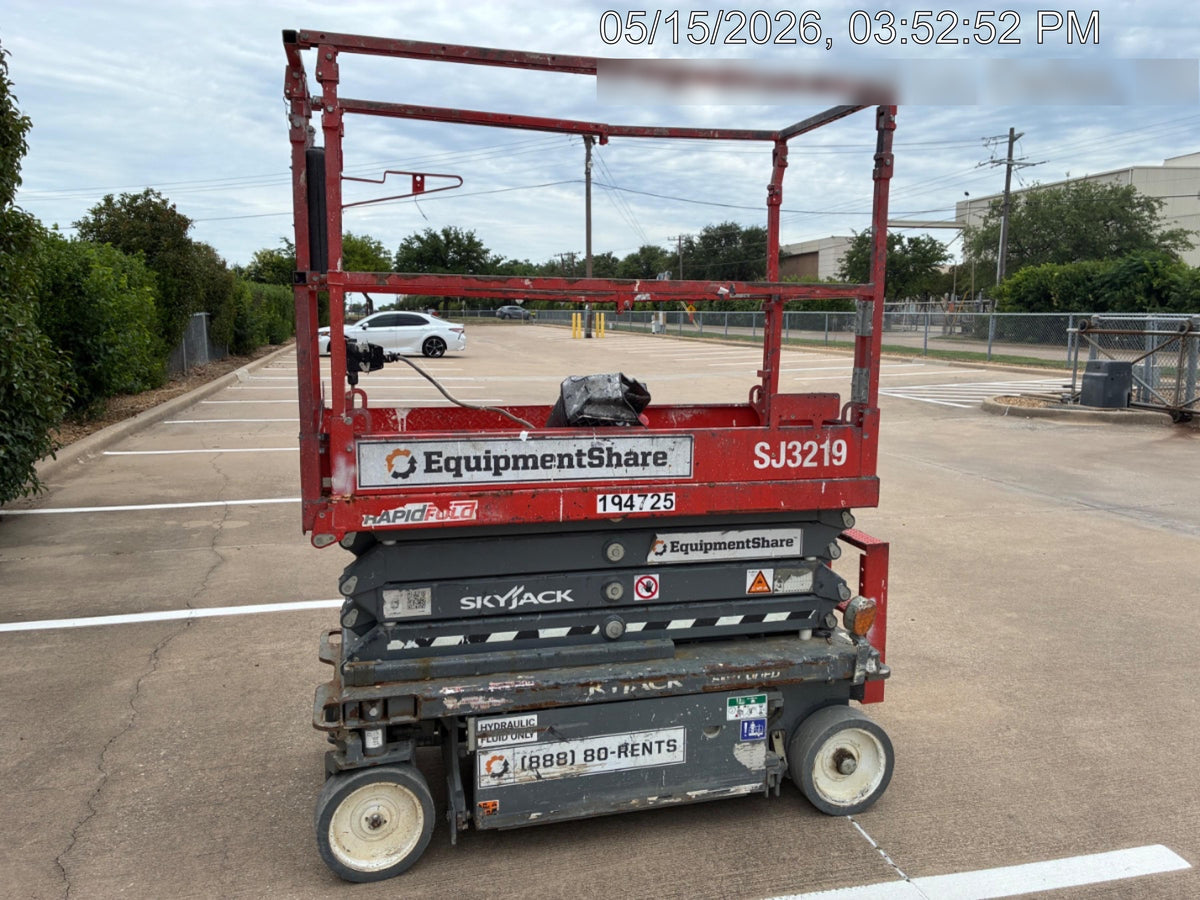 2021 SKYJACK SJ3219