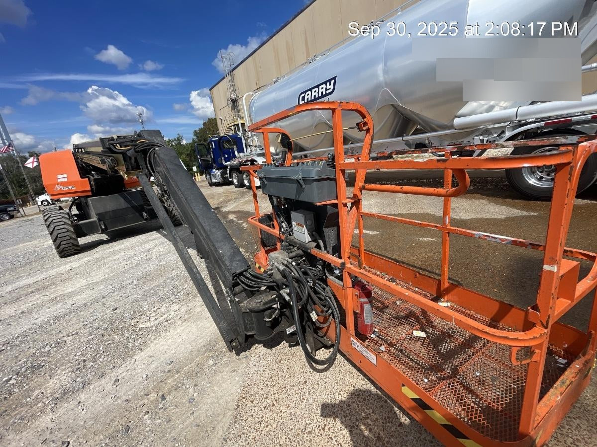 2024 JLG 660SJ