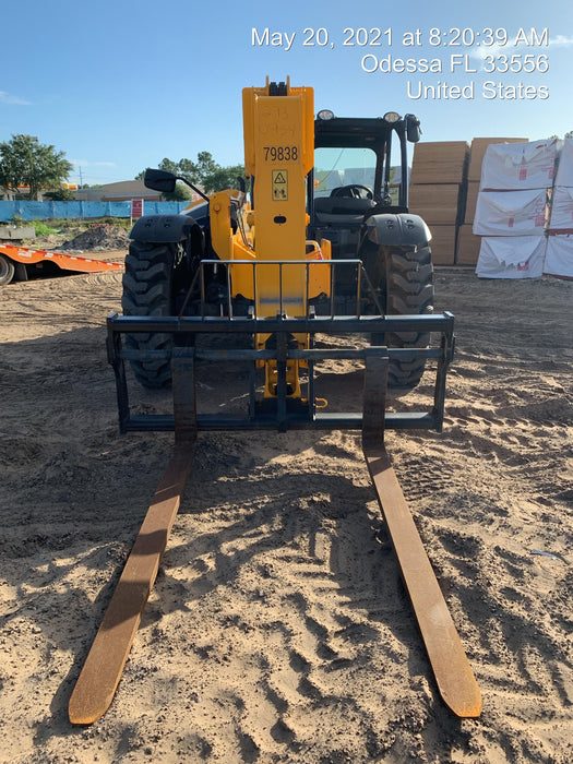 2020 JCB 509-42 Canopy, Solid Tires, Work Lights, Beacon, Aux Hydraulics, Back up Alarm, Lifting Eye, ES Decals