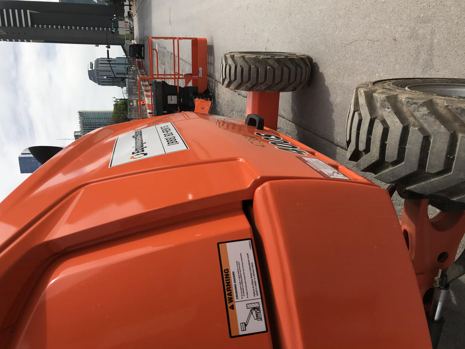 2019 JLG 400S