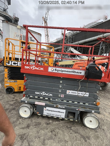 2021 SKYJACK SJ4740
