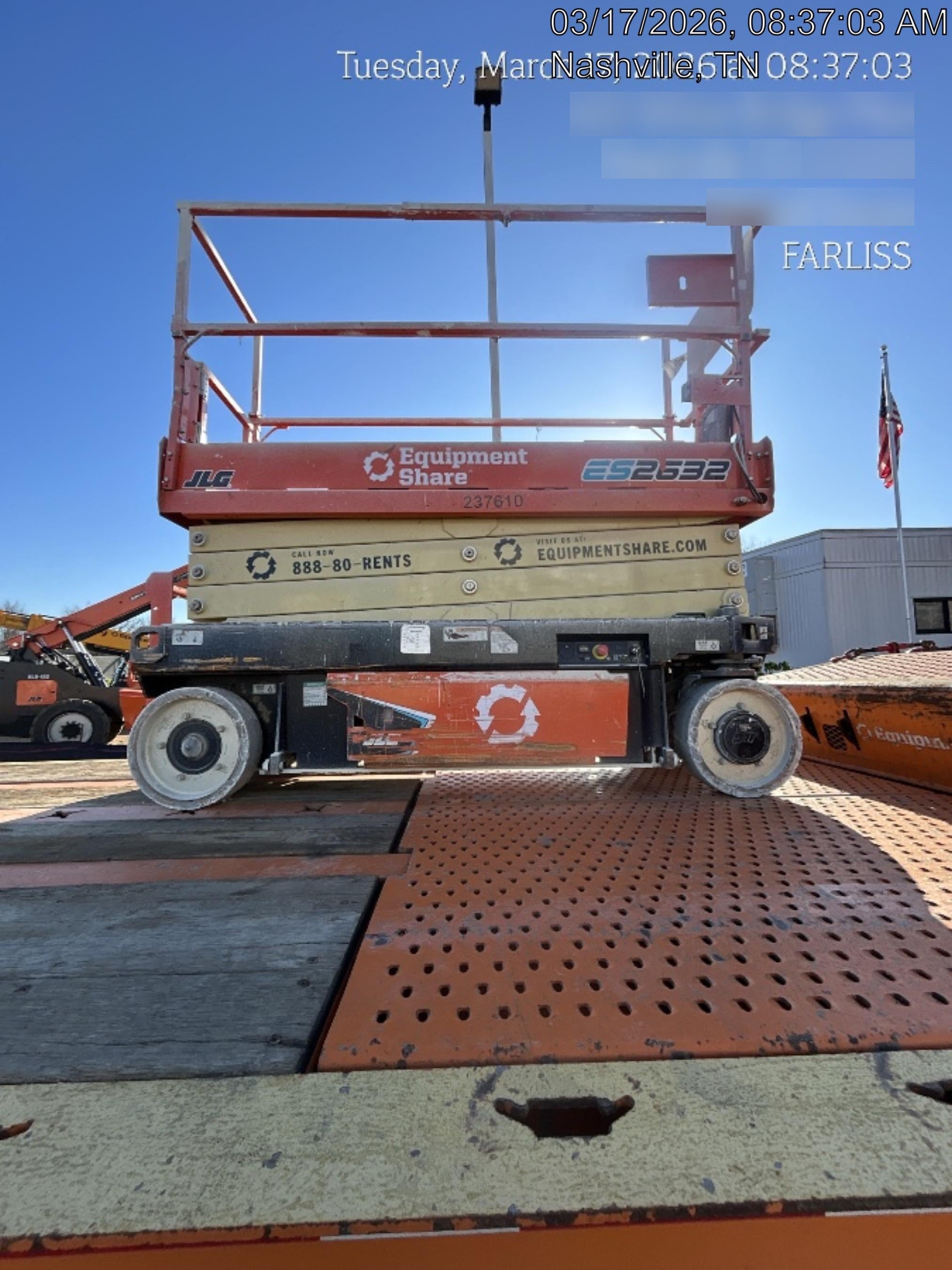 2022 JLG ES2632