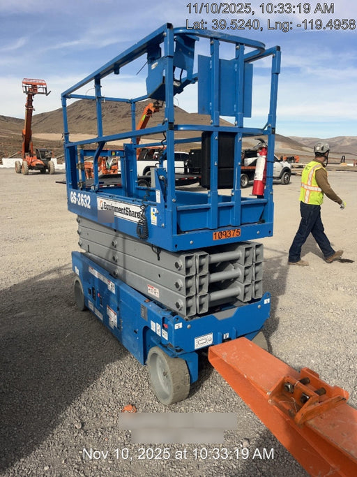 2020 Genie GS-2632 Solid NM Tires, Folding Rails with Half-Height Swing Gate, Beacon, 800W Invertor