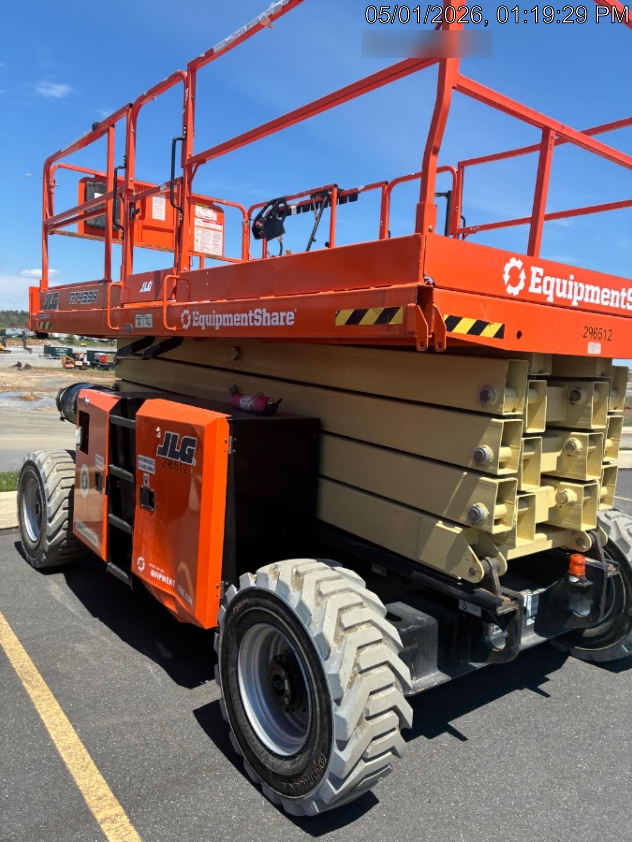 2023 JLG RT4394