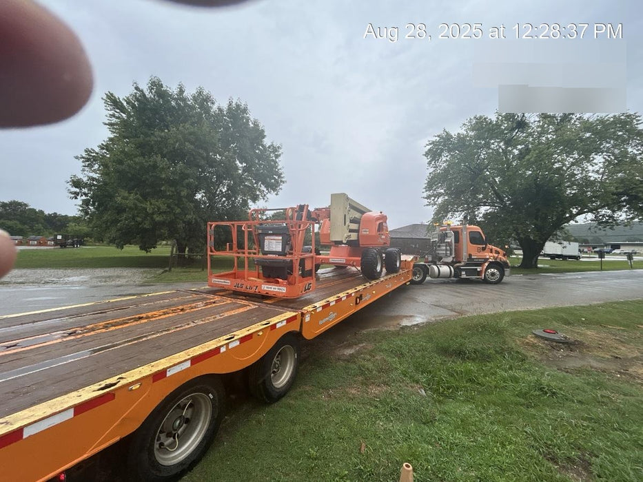 2019 JLG 460SJ