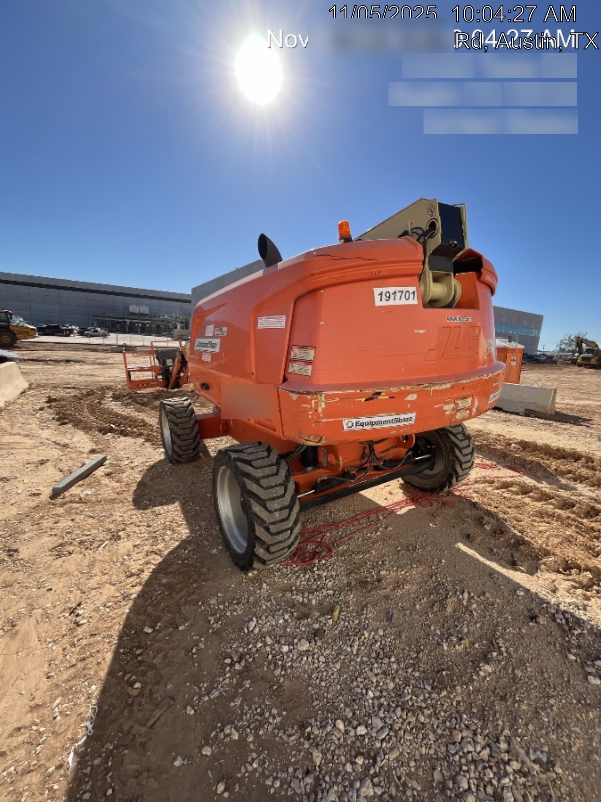 2021 JLG 660SJ