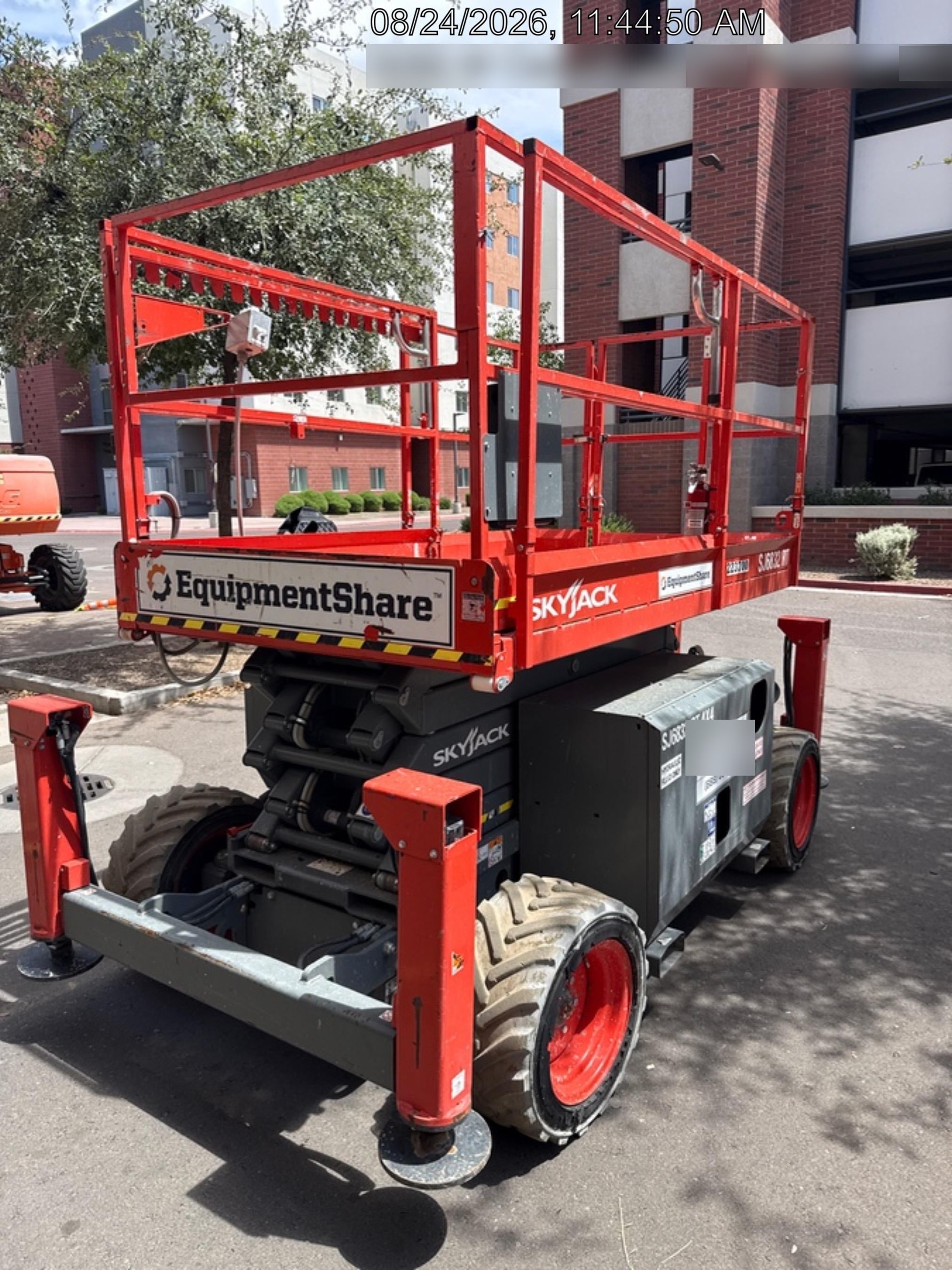 2022 SKYJACK SJ6832 RT
