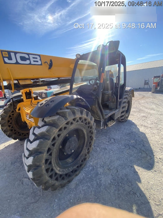 2020 JCB 509-42 Canopy, Solid Tires, Work Lights, Beacon, Aux Hydraulics, Back up Alarm, Lifting Eye, ES Decals
