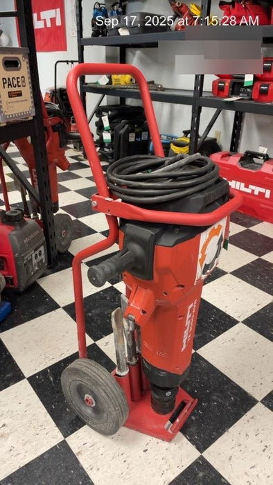 2022 HILTI TE 3000-AVR