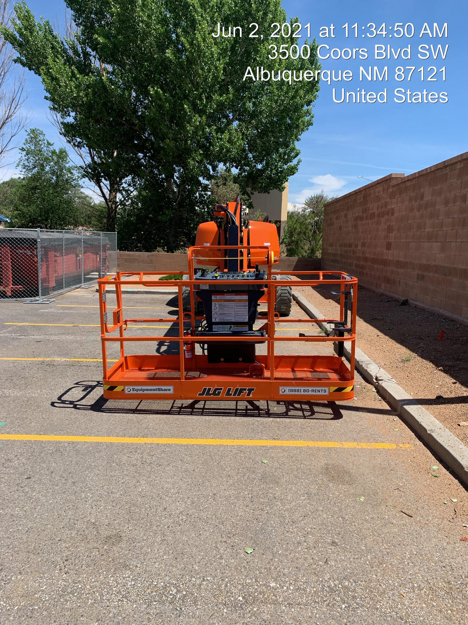 2021 JLG 660SJ