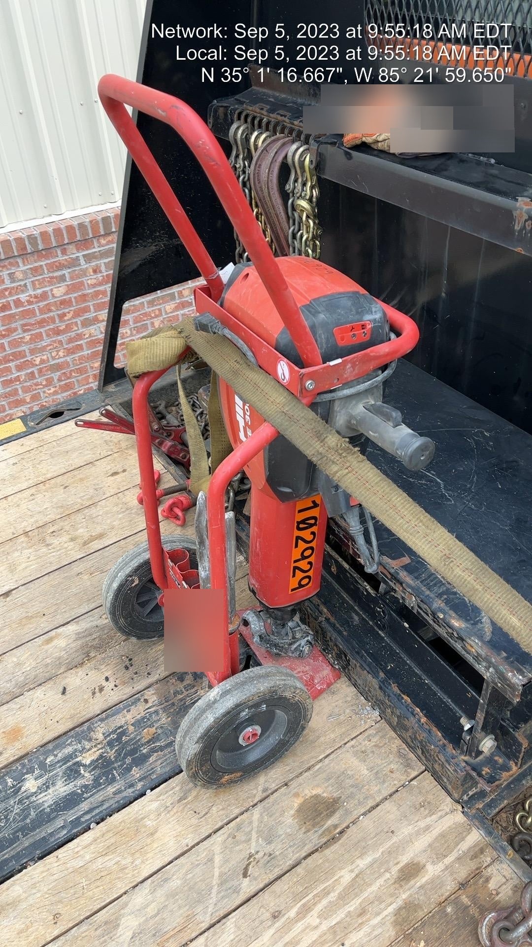 2020 HILTI TE 3000-AVR