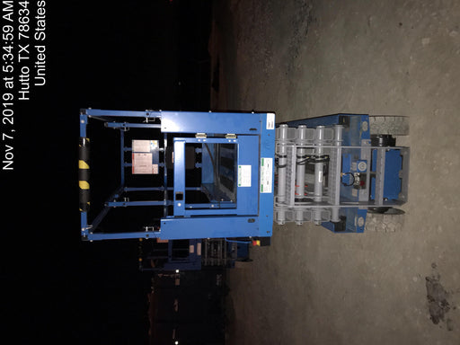 2019 Genie GS-2632 Folding rails with half height swing gate