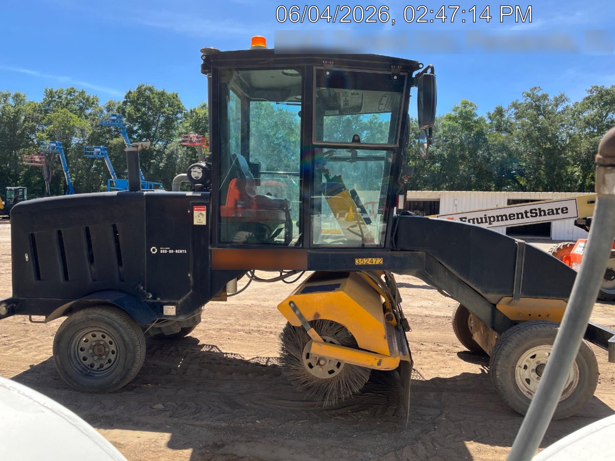 2023 LAYMOR SM450