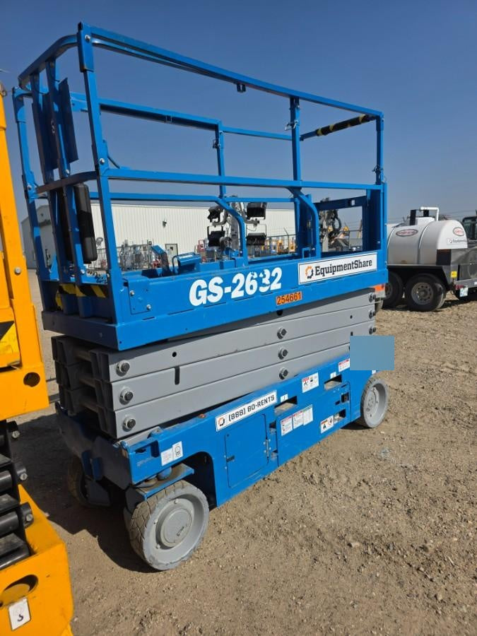 2022 GENIE GS-2632