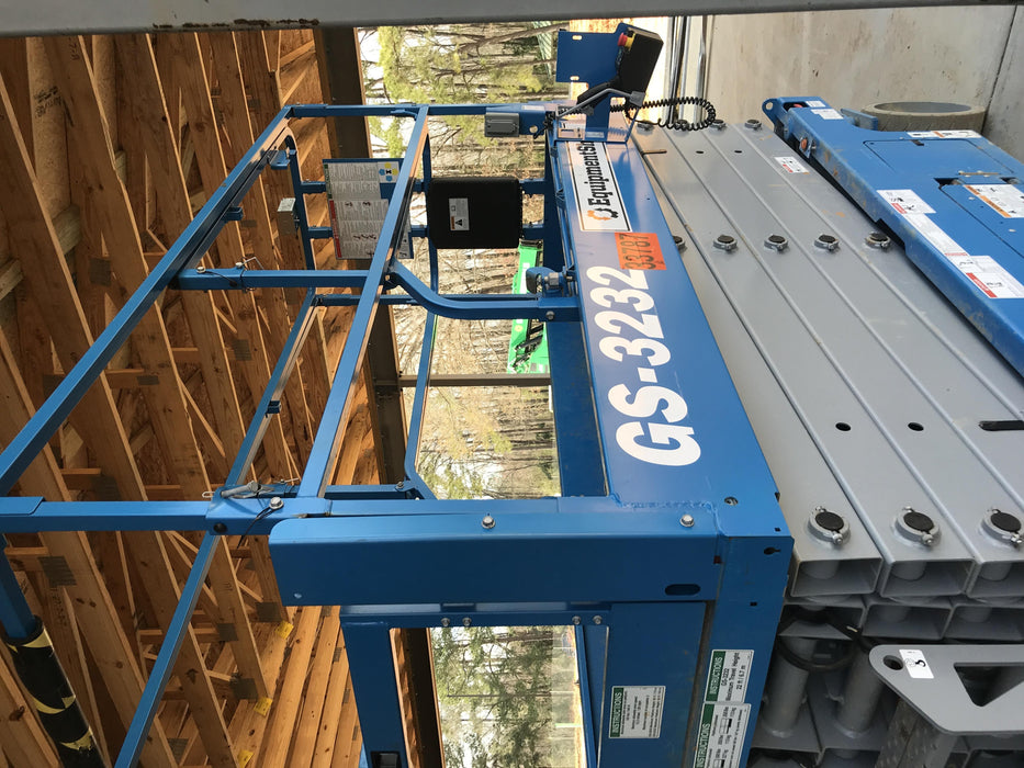 2019 Genie GS-3232 Standard Options