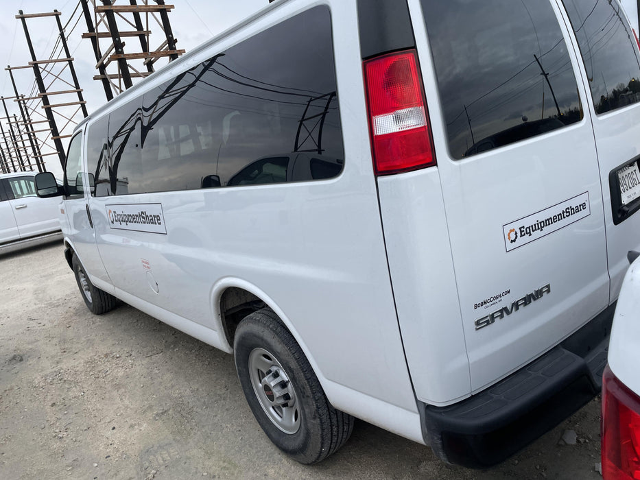 2022 GMC Savana 3500