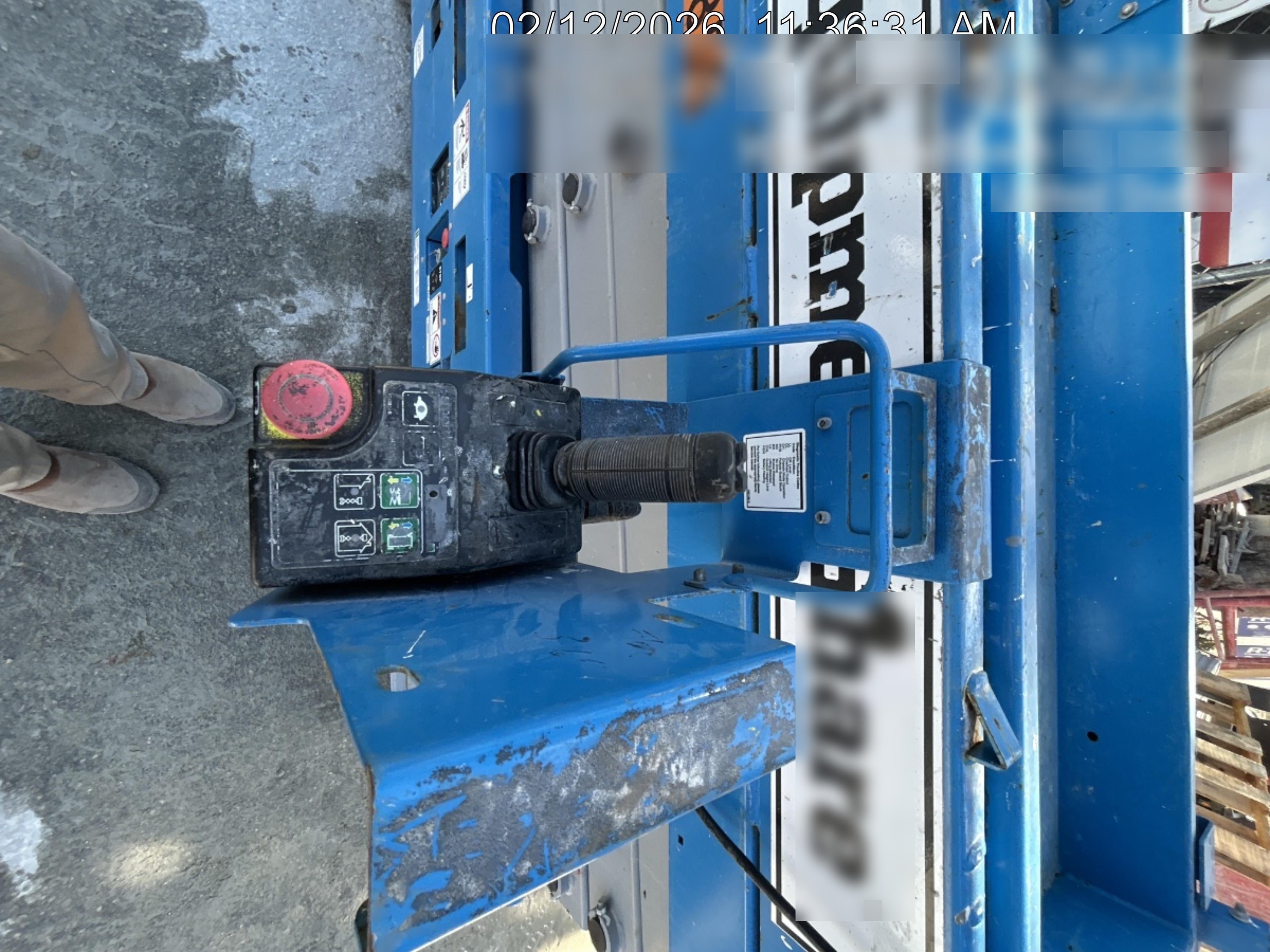 2023 GENIE GS-2632