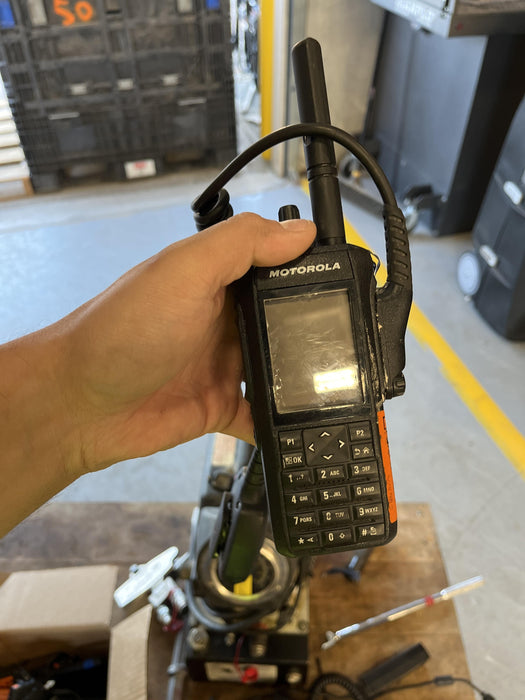 2024 MOTOROLA R7 DISPLAY