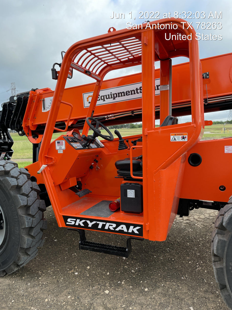 2022 SKYTRAK 12054