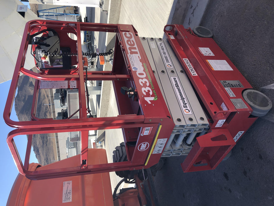 2020 MEC 1330SE Solid NM Tires, Steel Swing out Doors, LCS, Beacon, 900W Invertor