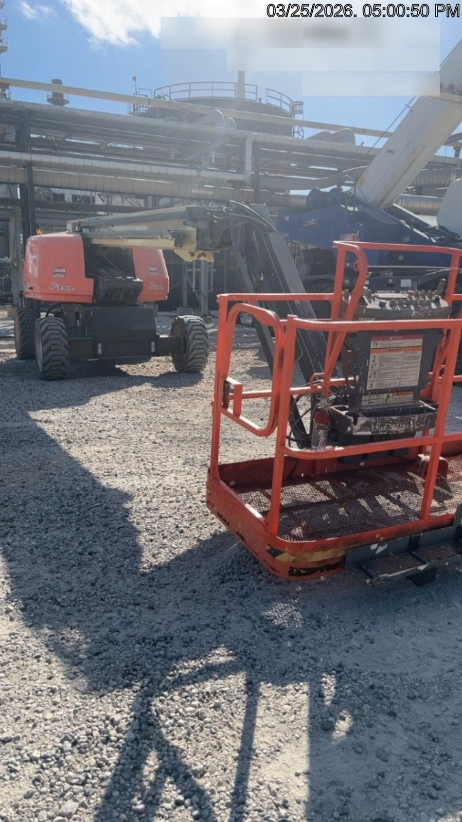 2023 JLG 660SJ