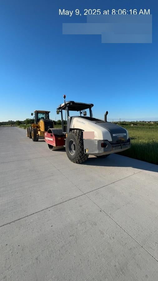 2022 DYNAPAC CA2500D