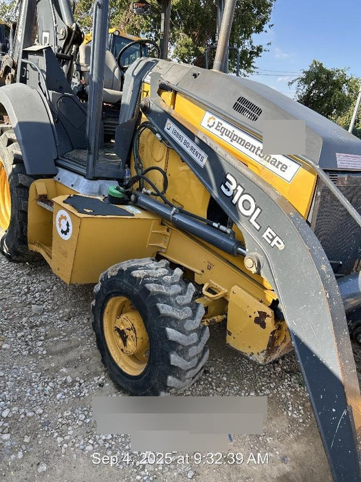 2019 John Deere 310LEP 4wd, Canopy, Standard dipper, ISO, Rear Auxiliary Hydraulics, Manual QC, 12”, 18”, and 24” buckets
