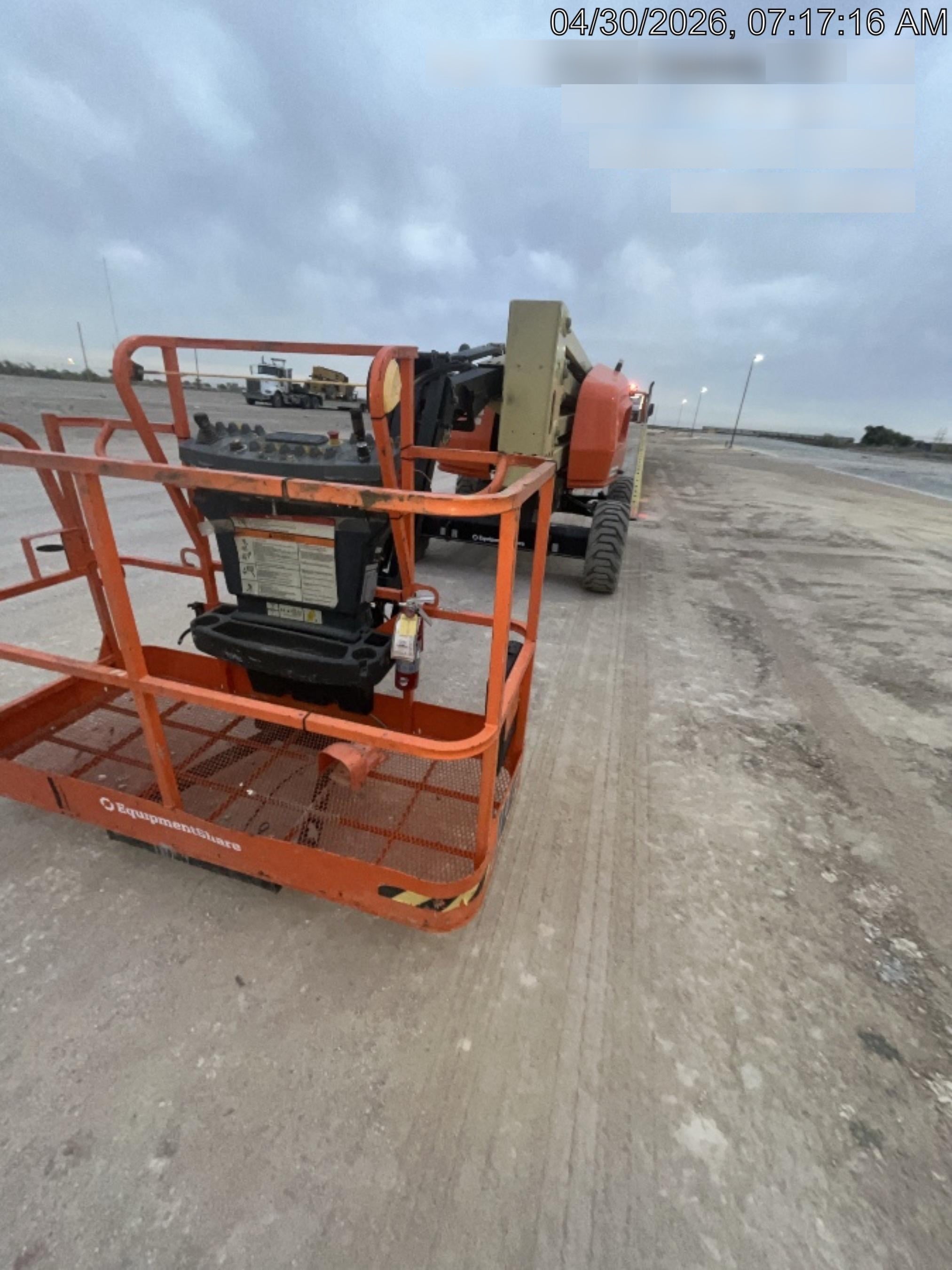 2023 JLG 450AJ