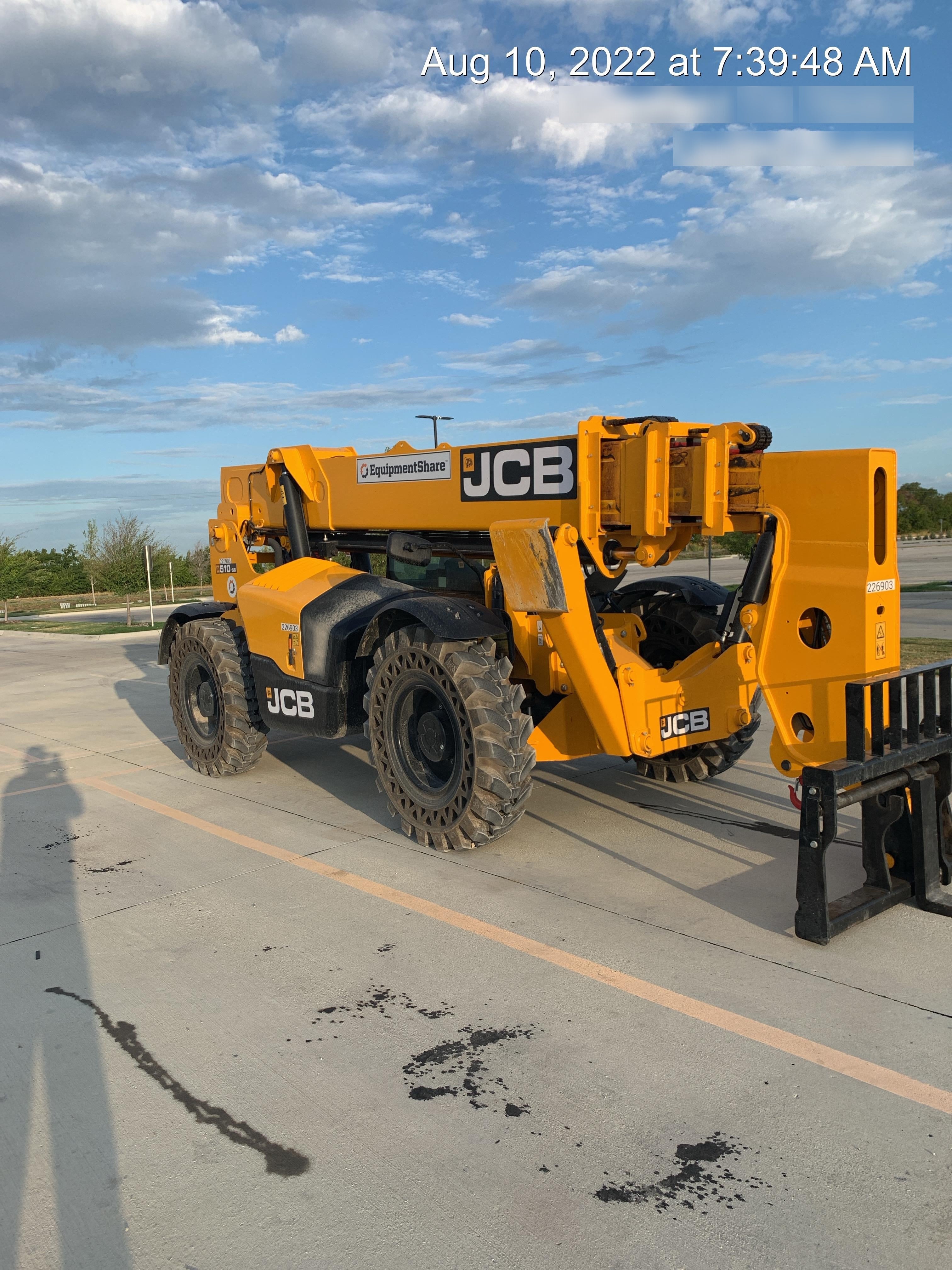 2022 JCB 510-56