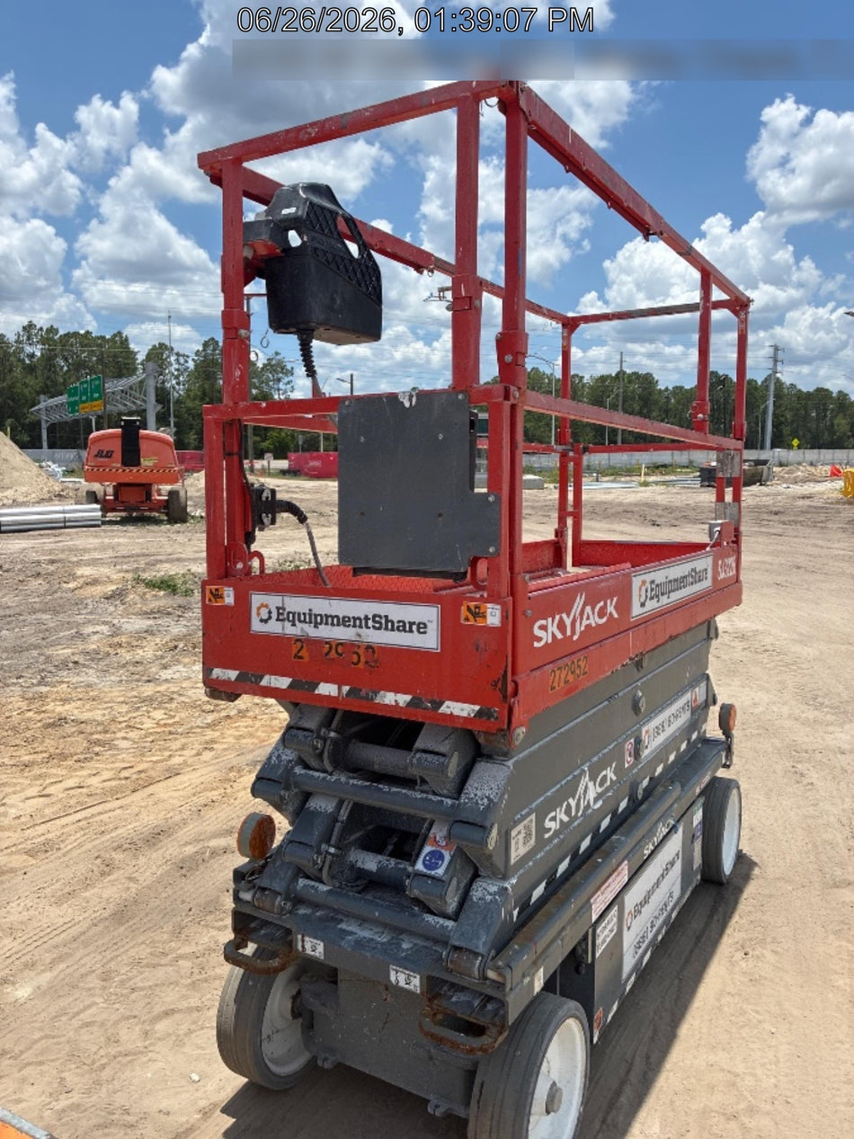 2023 SKYJACK SJ3226