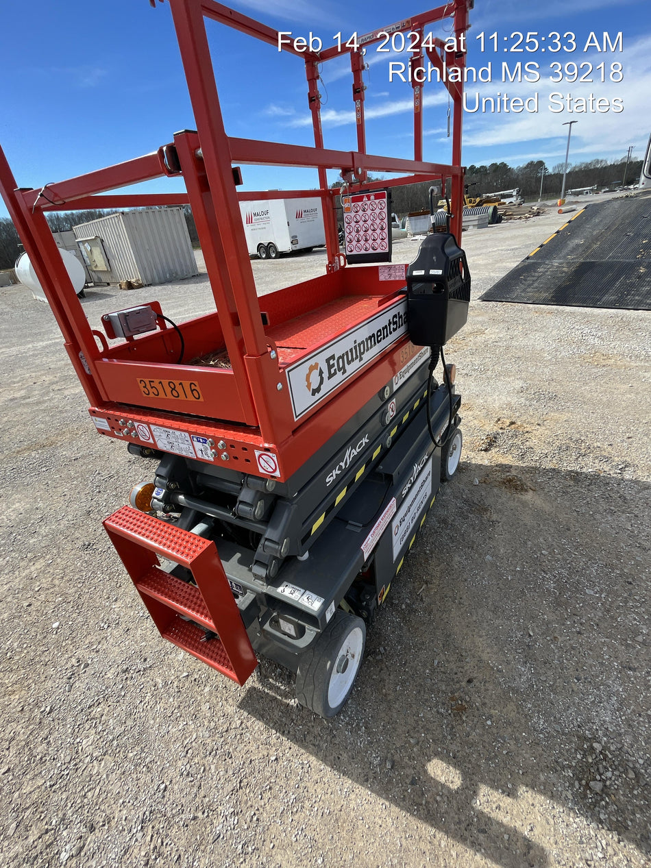 2023 SKYJACK SJ3219