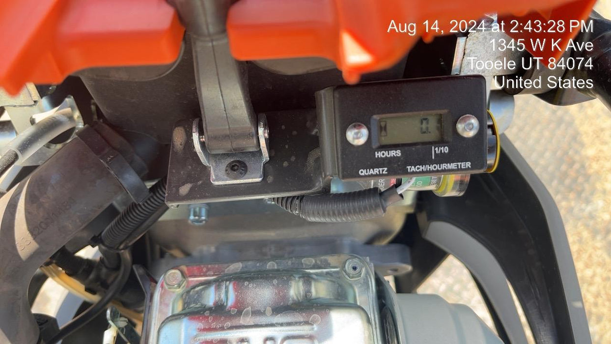 2024 HUSQVARNA LT6005