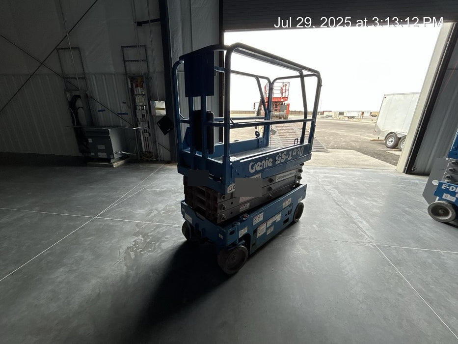 2018 Genie GS-1930 Genie GS-1930 w/Fixed Rail, Chain Entry