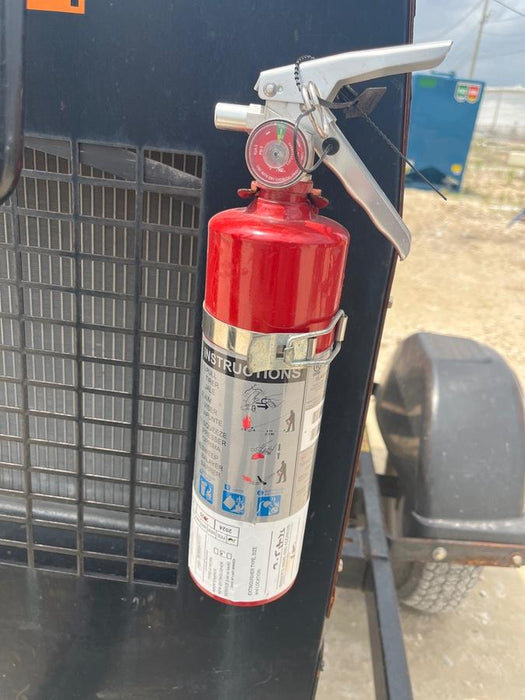 2021 Lincoln Electric Vantage 322 Vantage 322 Ready Pak 3 w/ Decals, ORANGE (includes trailer, cable rack, fender light kit) NO Telematics