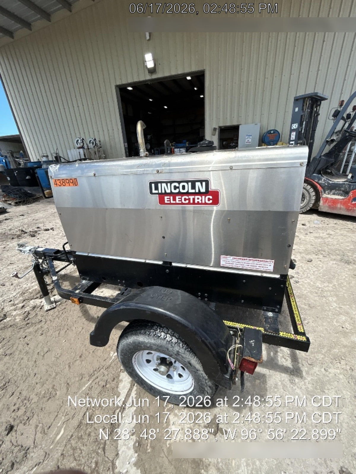 2024 Lincoln Electric LE400 Kubota V1505, Trlr, Cable Rack, Light Kit, ES Decals, T3