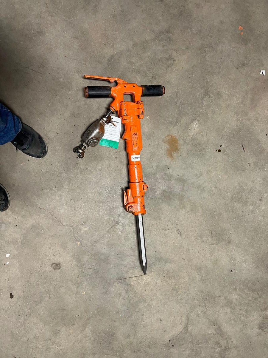 2021 MICHIGAN PNEUMATIC MP-30-1