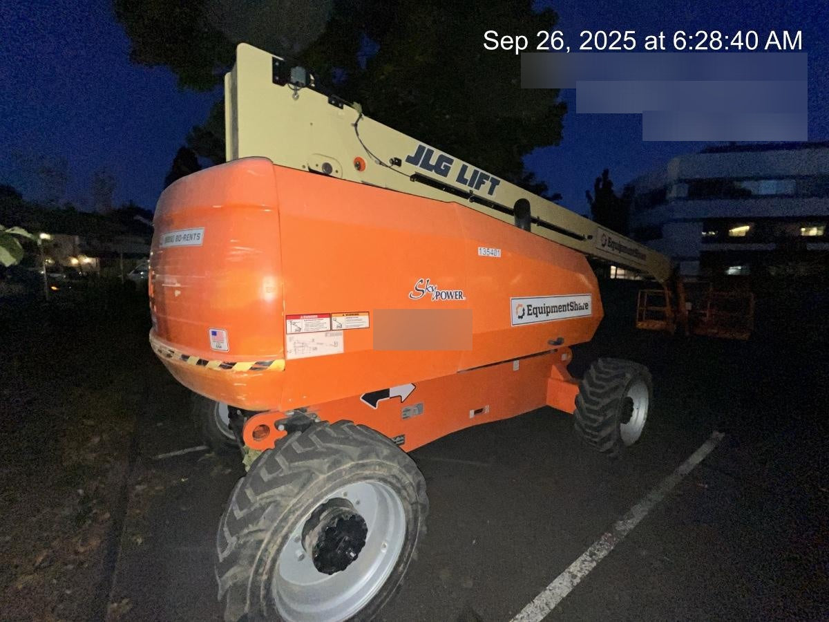 2021 JLG 860SJ