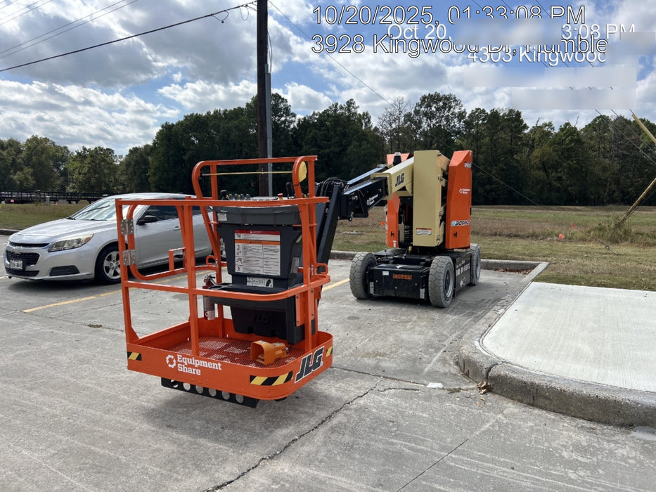 2025 JLG E300AJP
