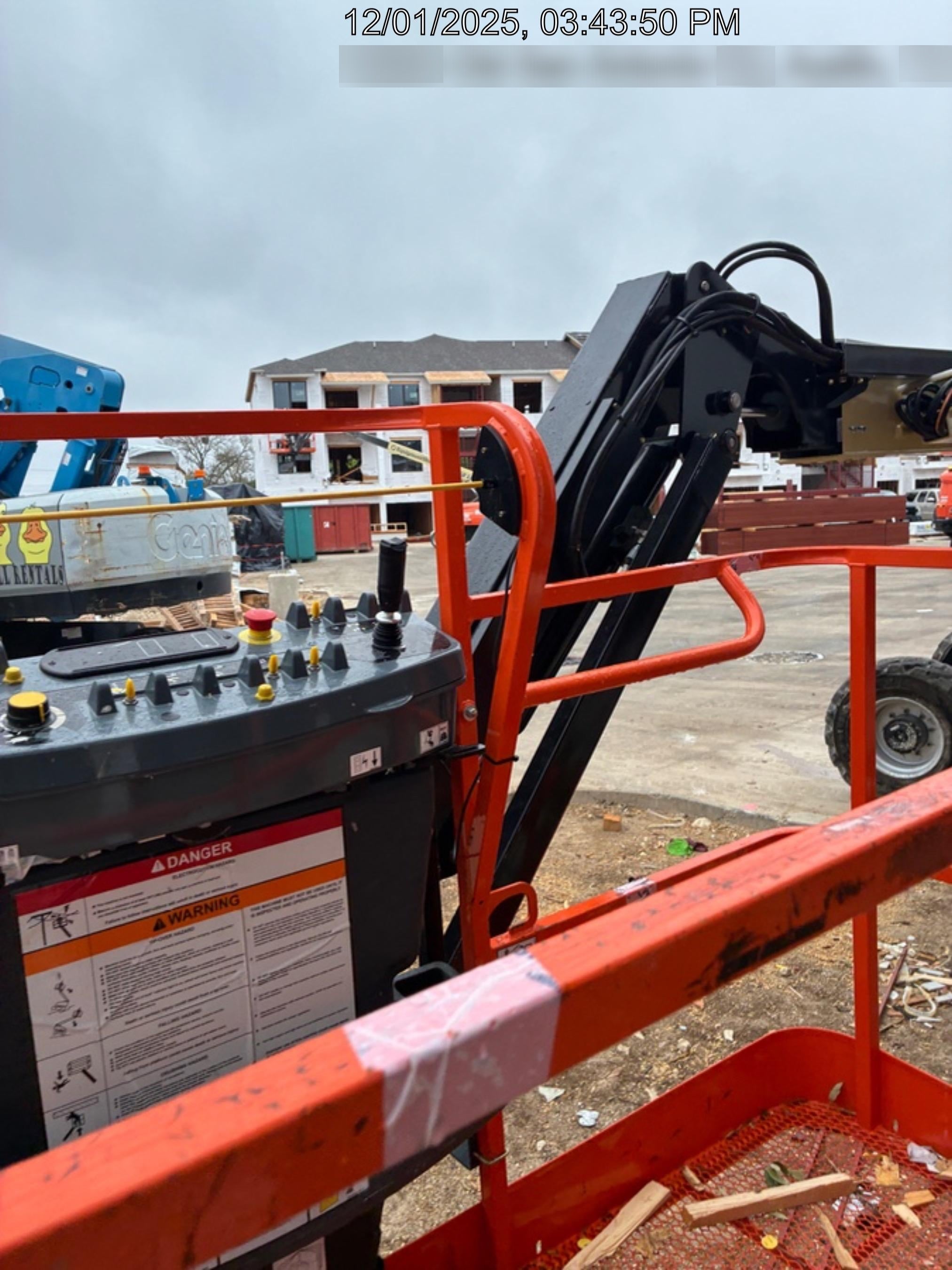 2025 JLG 460SJ
