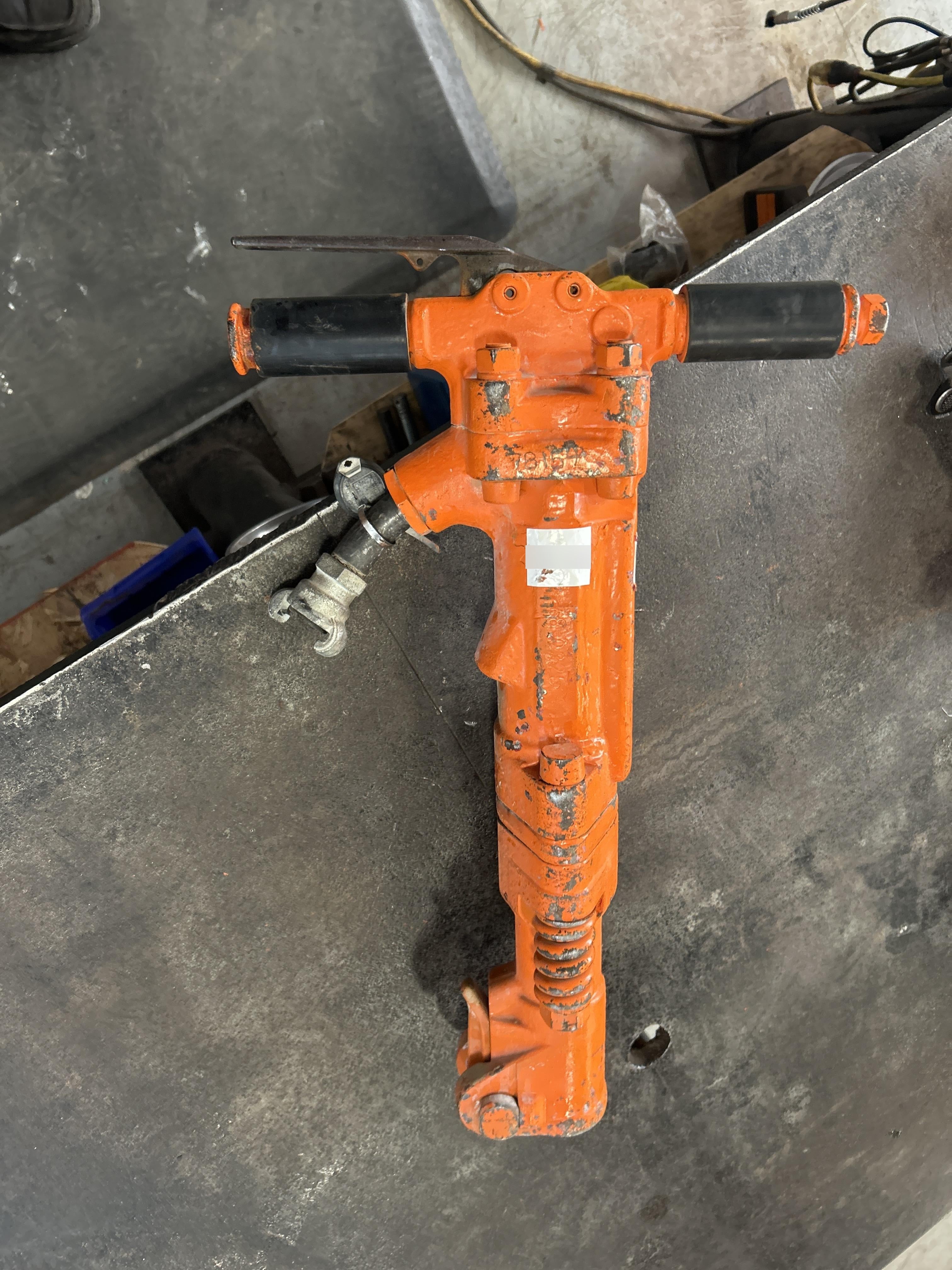2020 MICHIGAN PNEUMATIC MP-TPB60-118