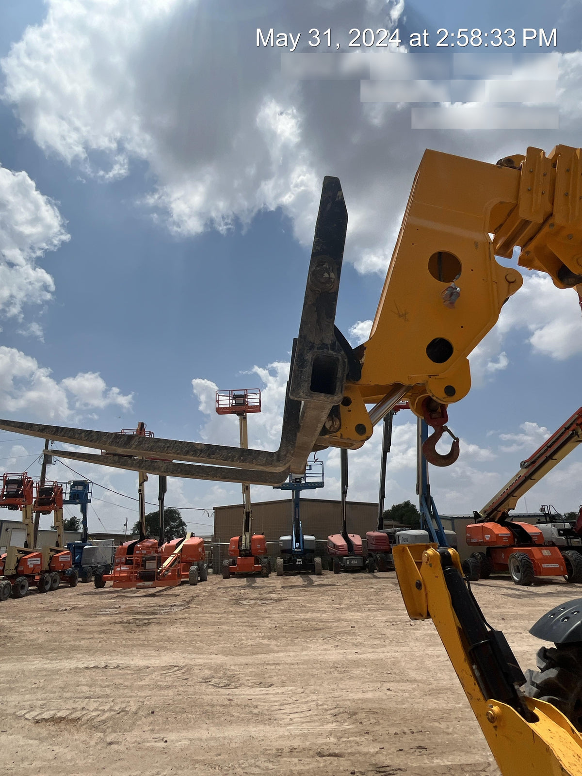 2021 JCB 512-56