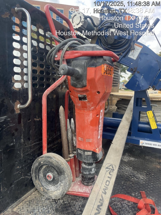 2023 HILTI TE 3000-AVR