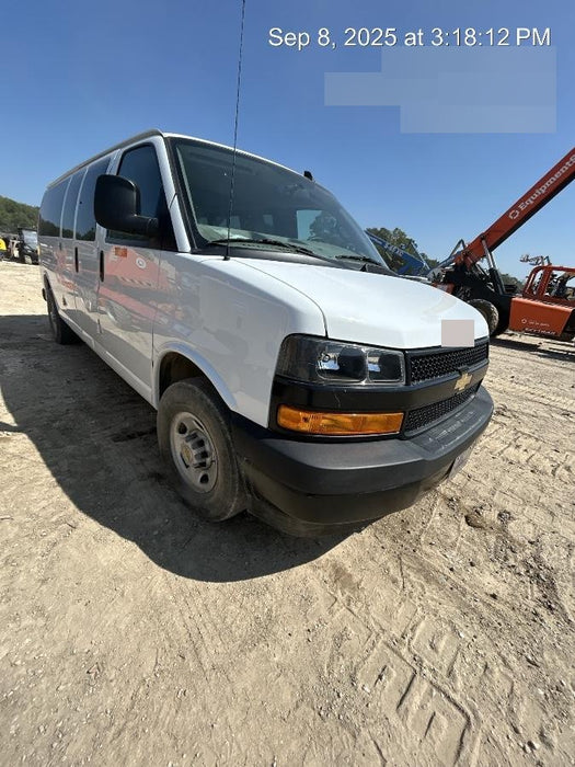 2023 CHEVROLET Express Van - Rental