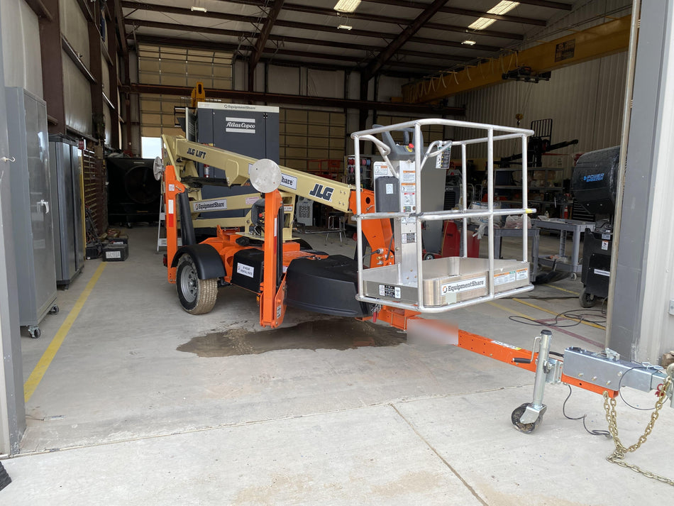 2022 JLG T350