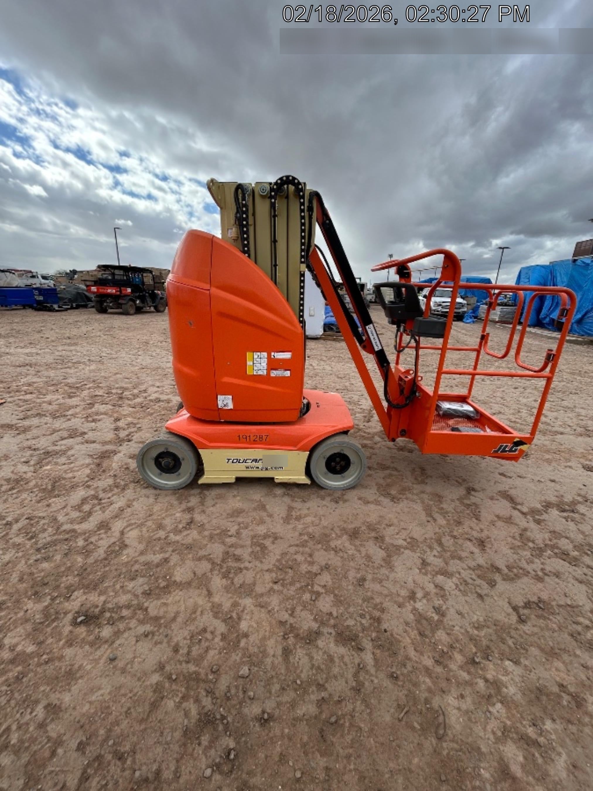2021 JLG 26E