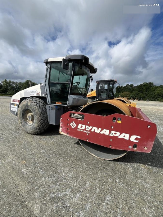 2022 DYNAPAC CA2500D