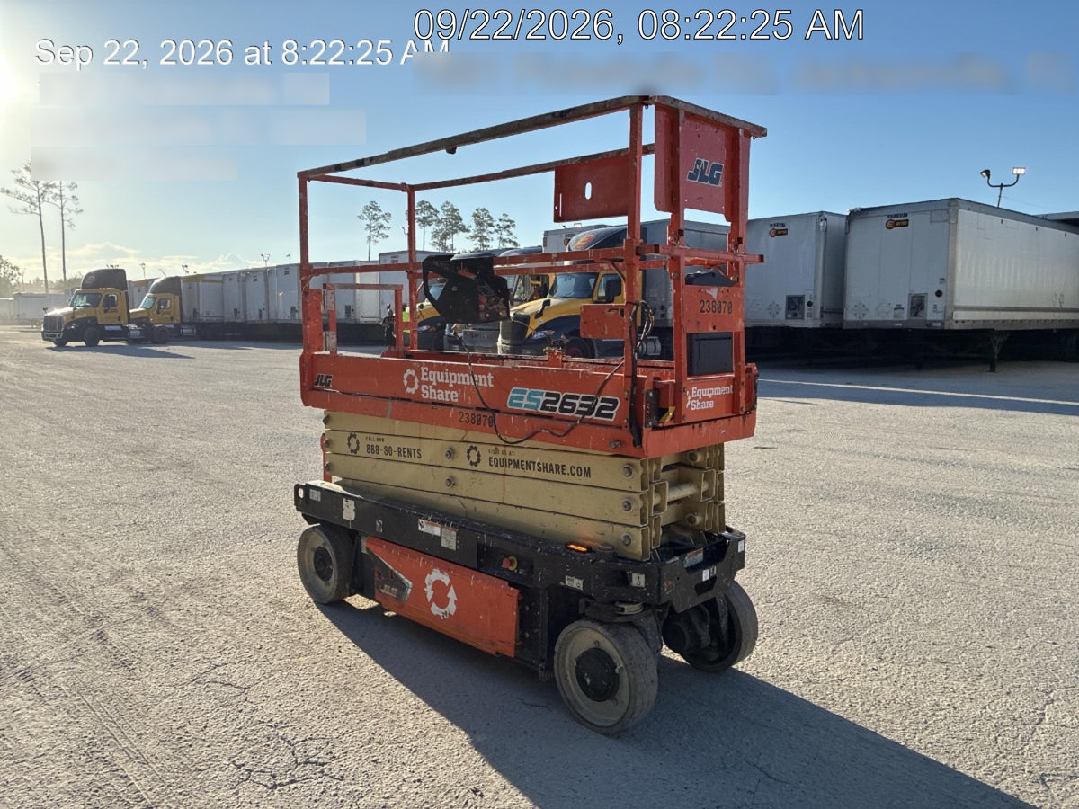 2022 JLG ES2632