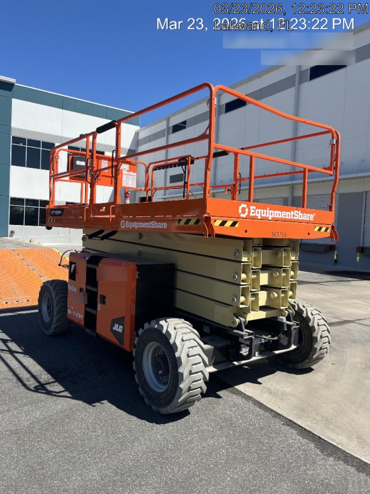 2025 JLG RT4394