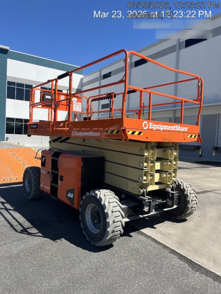 2025 JLG RT4394